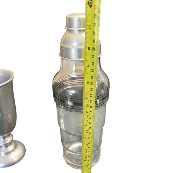Cocktail Shaker With Wilton Pewter Metal Pair of Large 7"inches 12 Ounce Drink - Picture 5 of 16